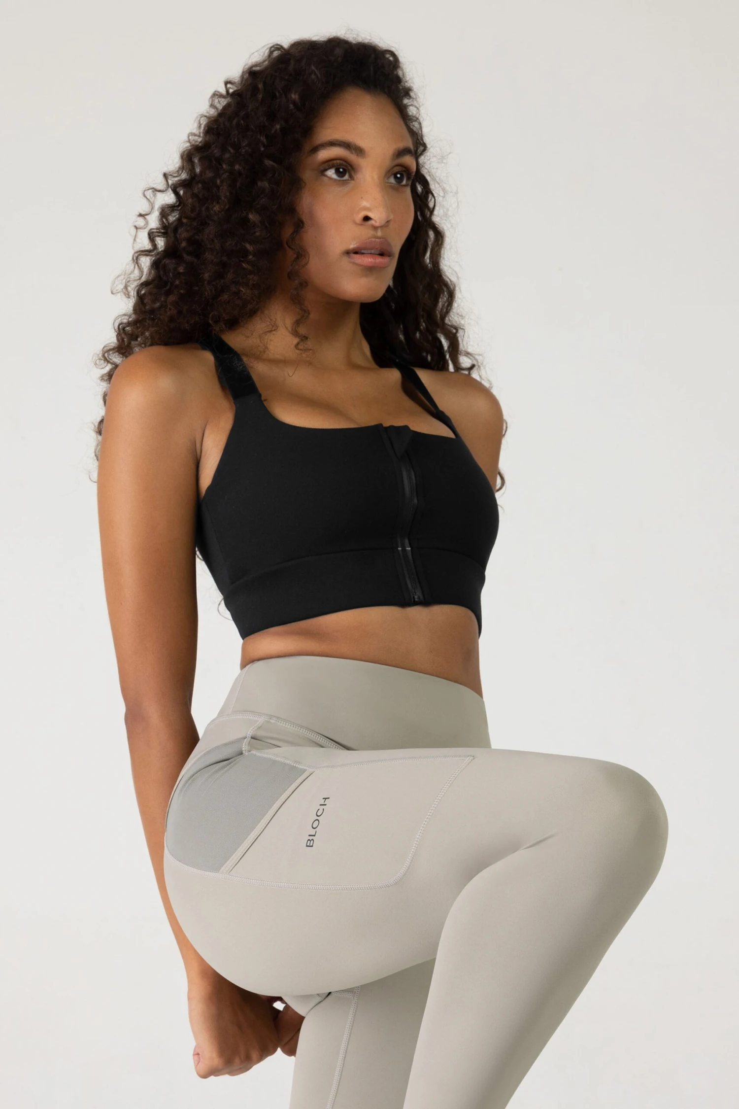 Bloch Revive Zip Crop 3 Bloch Revive Zip Crop
