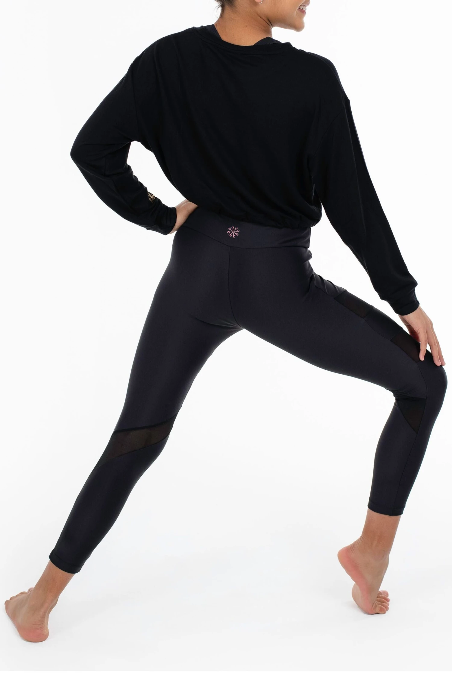 BLOCH X Flo Active Justice Drawstring Pullover 5 BLOCH X Flo Active Justice Drawstring Pullover - Image 3